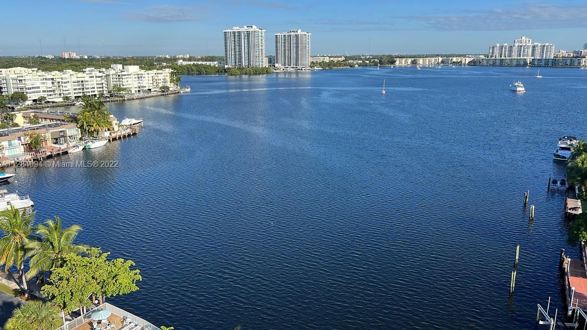 STRATFORD HOUSE CONDO - Residential Lease