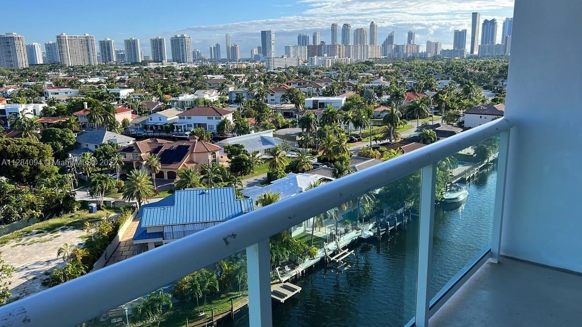 STRATFORD HOUSE CONDO - Residential Lease