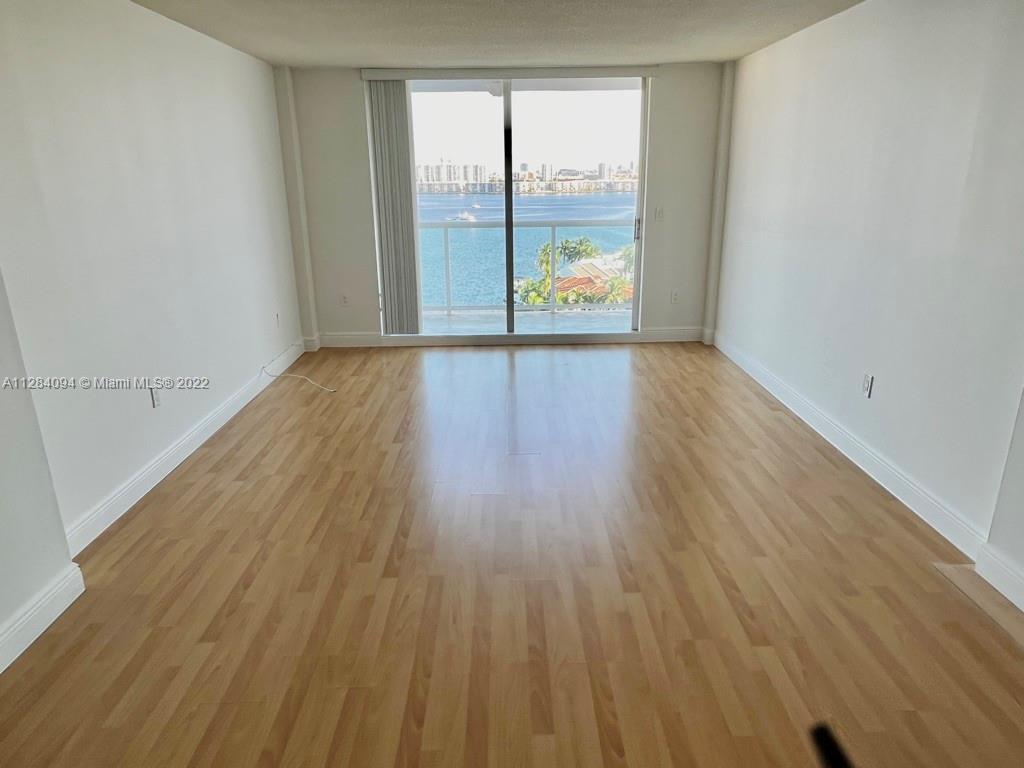 STRATFORD HOUSE CONDO - Residential Lease