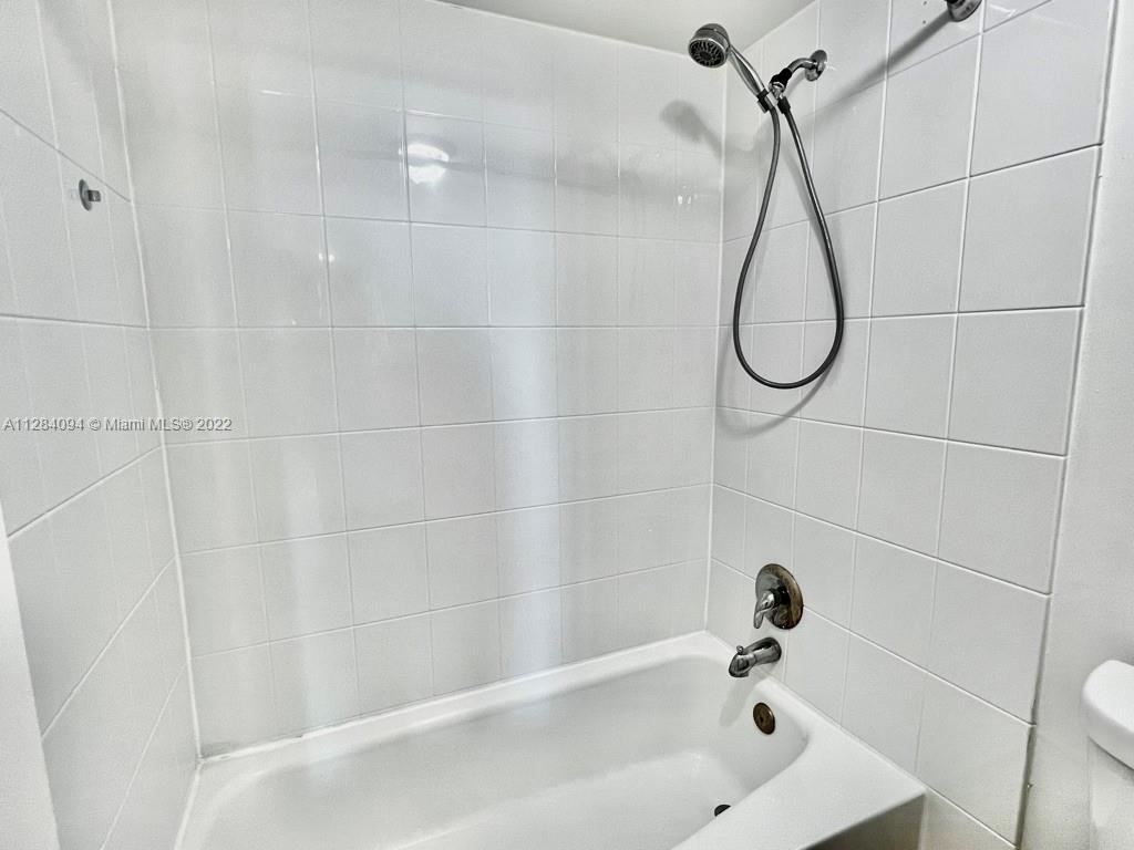 STRATFORD HOUSE CONDO - Residential Lease