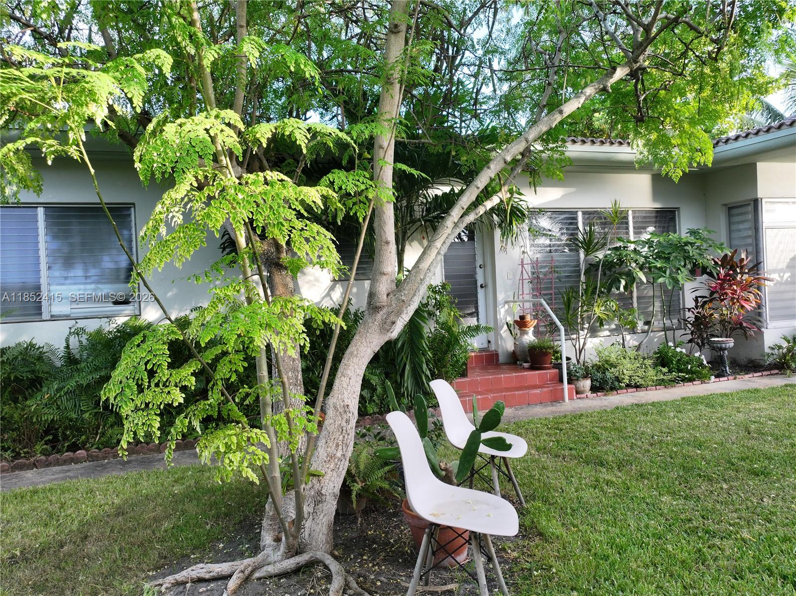 JOYCIA APARTMENTS CONDO - Residential