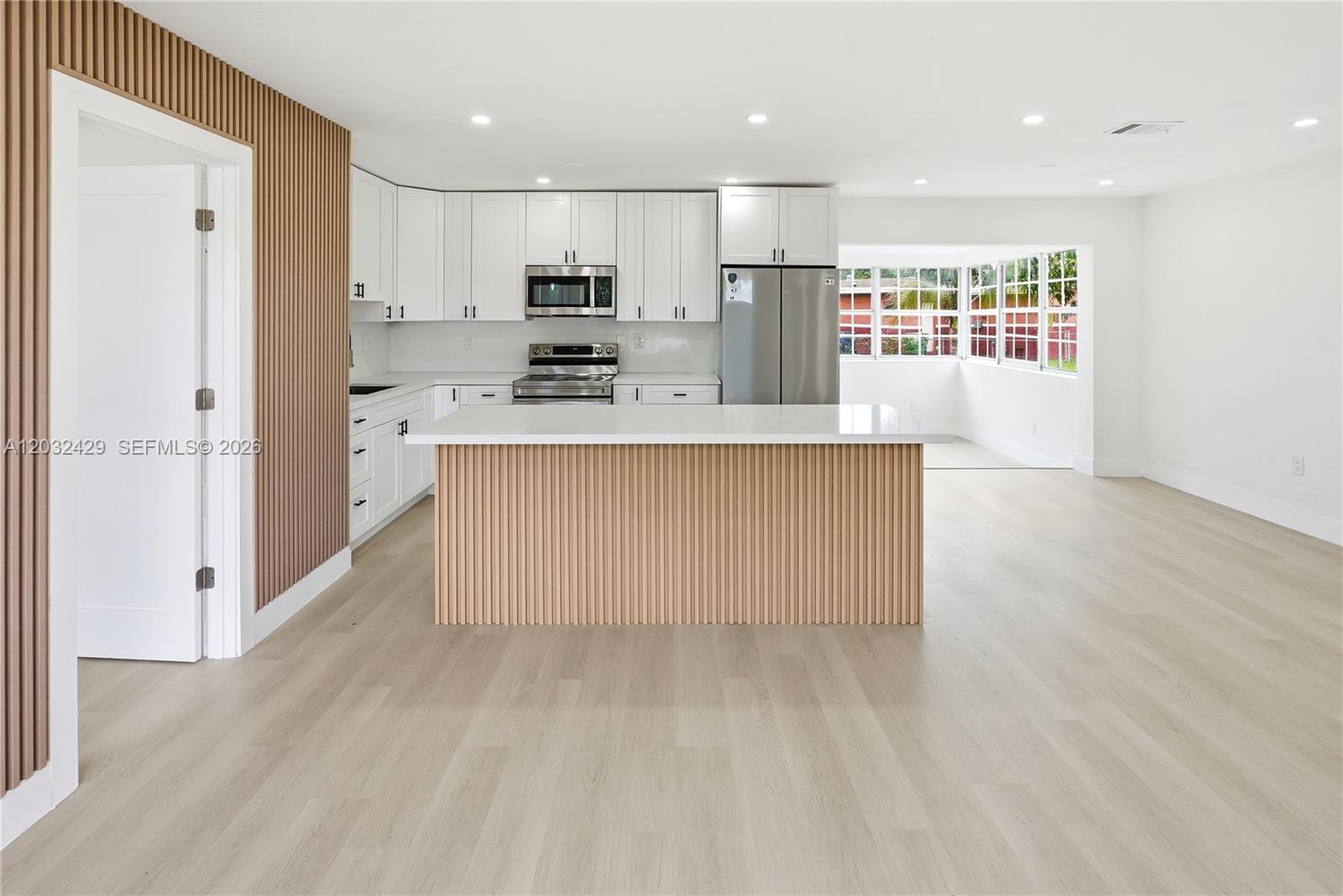BERKELEY MANOR SEC 1 - Residential