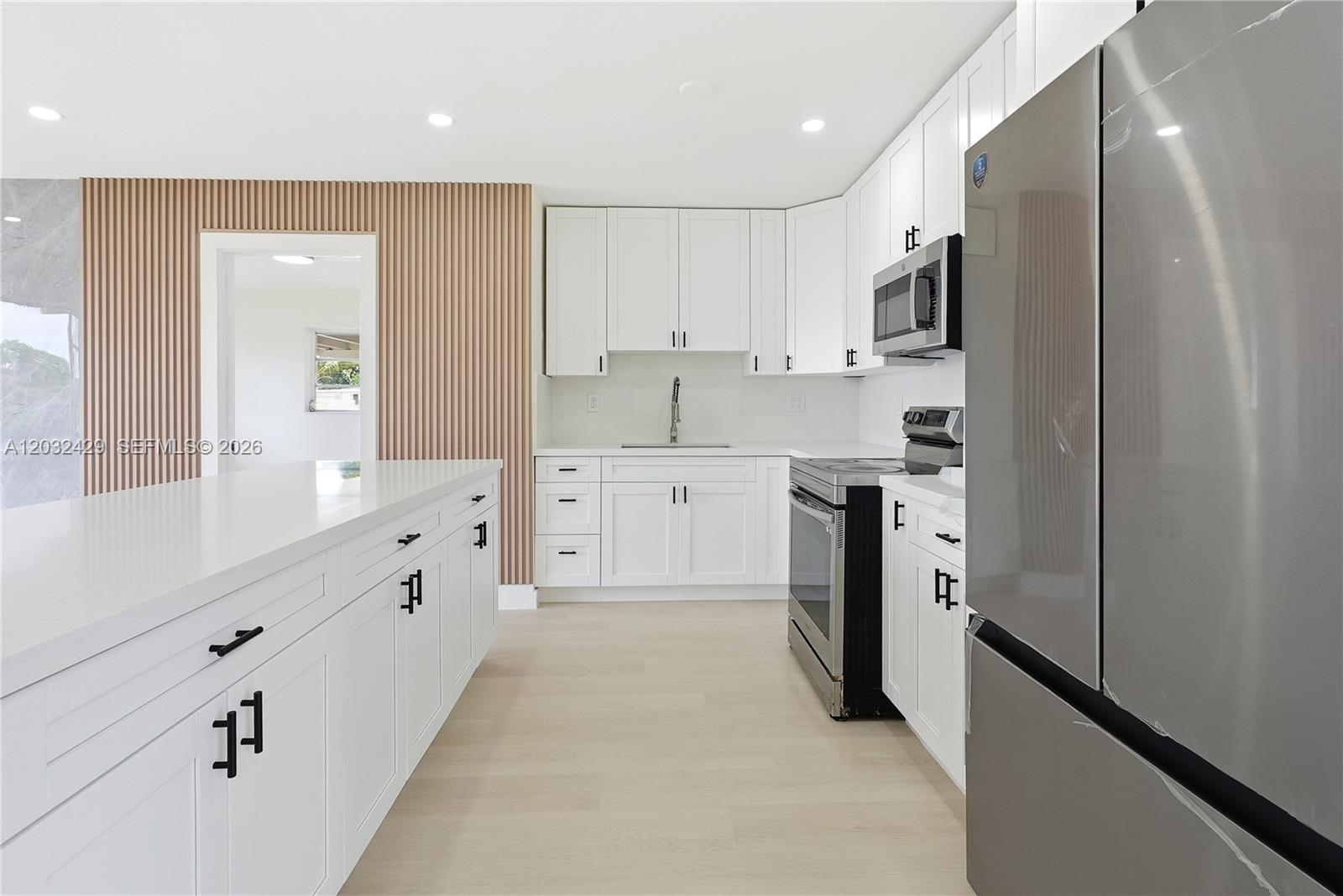 BERKELEY MANOR SEC 1 - Residential