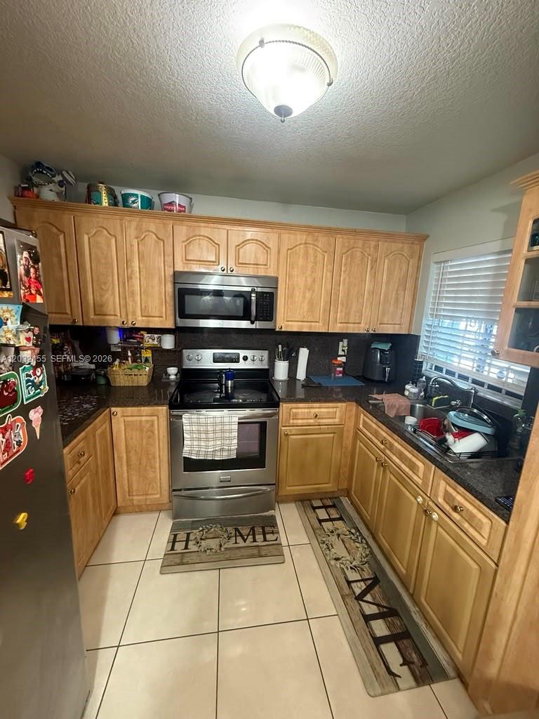 SEGOVIA VILLAS CONDO - Residential
