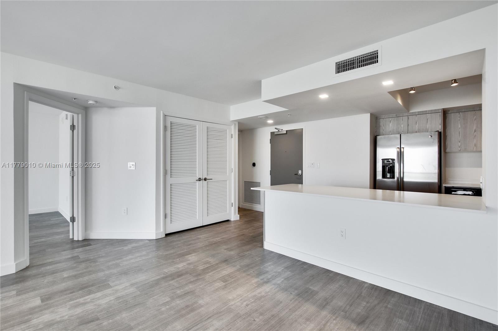 Flamingo Point - Residential Lease
