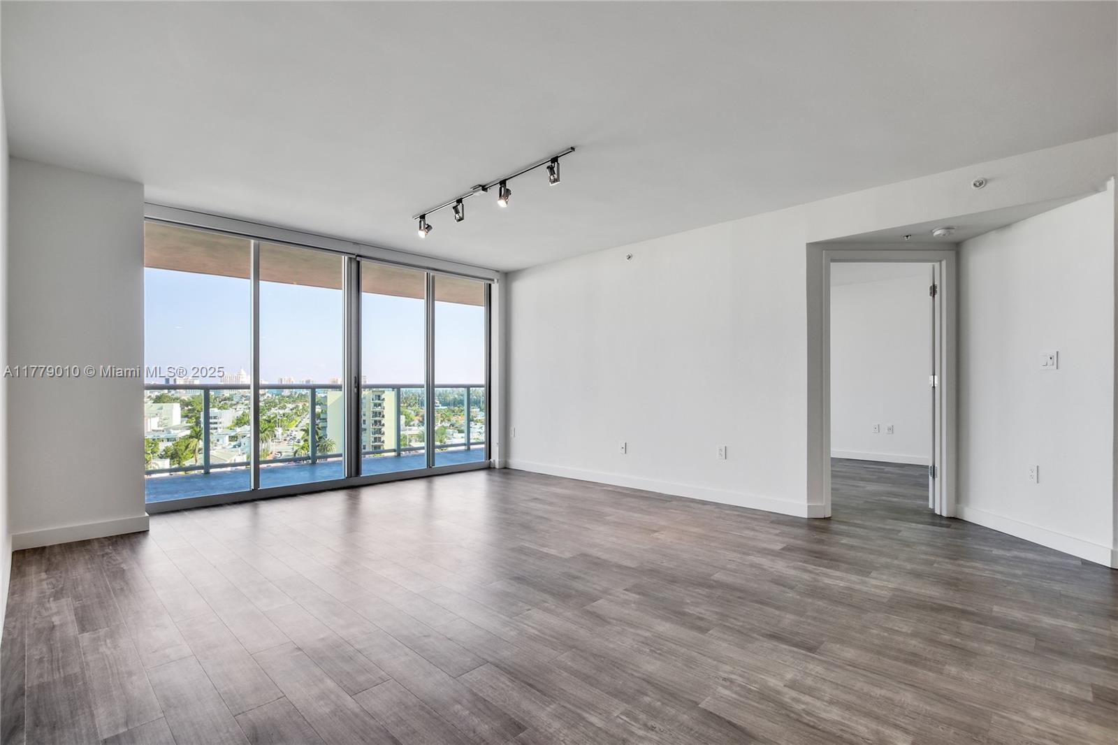 Flamingo Point - Residential Lease