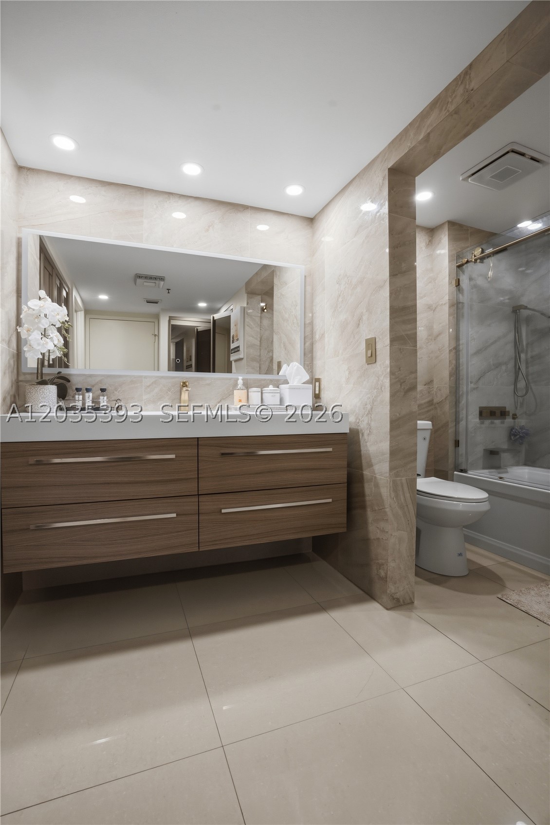 WATERVIEW CONDO - Residential