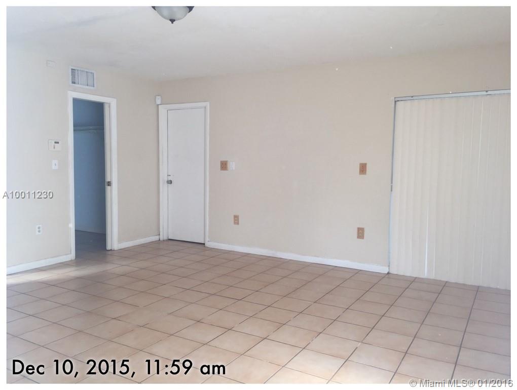 Country Club Estates Sec - Residential