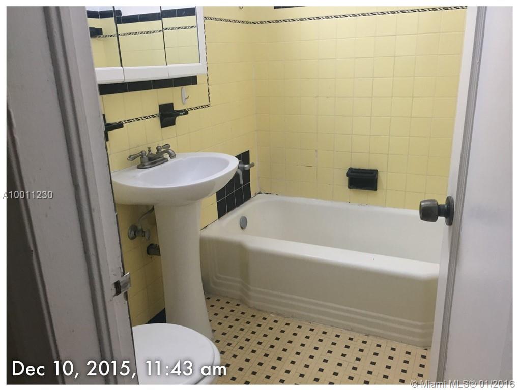 Country Club Estates Sec - Residential