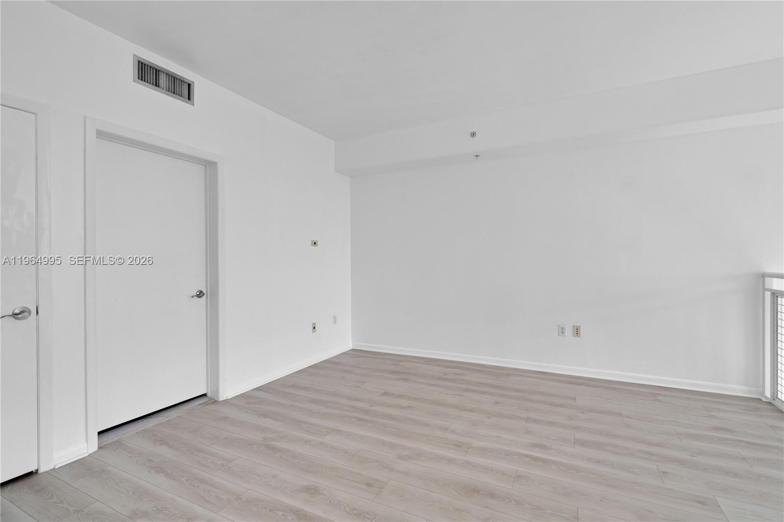 VIZCAYNE NORTH CONDO - Residential Lease