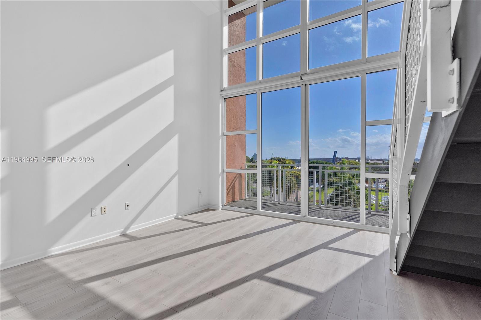 VIZCAYNE NORTH CONDO - Residential Lease