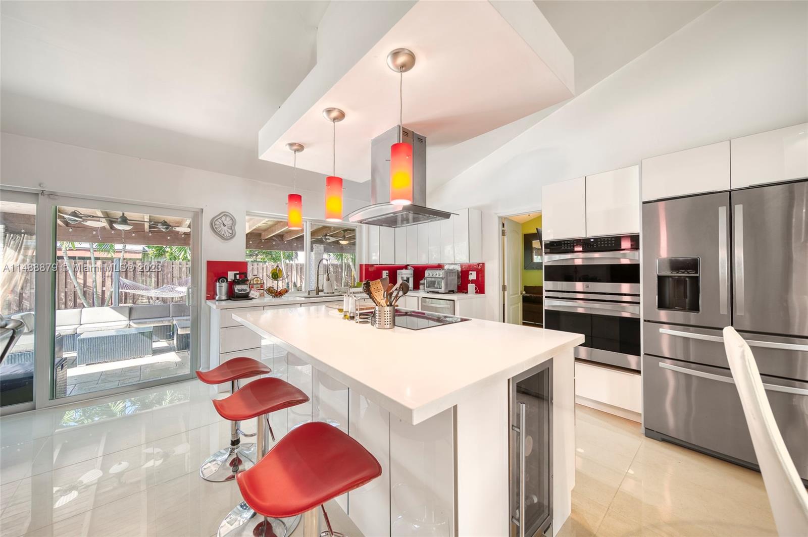 CALUSA CLUB ESTATES 5TH A - Residential