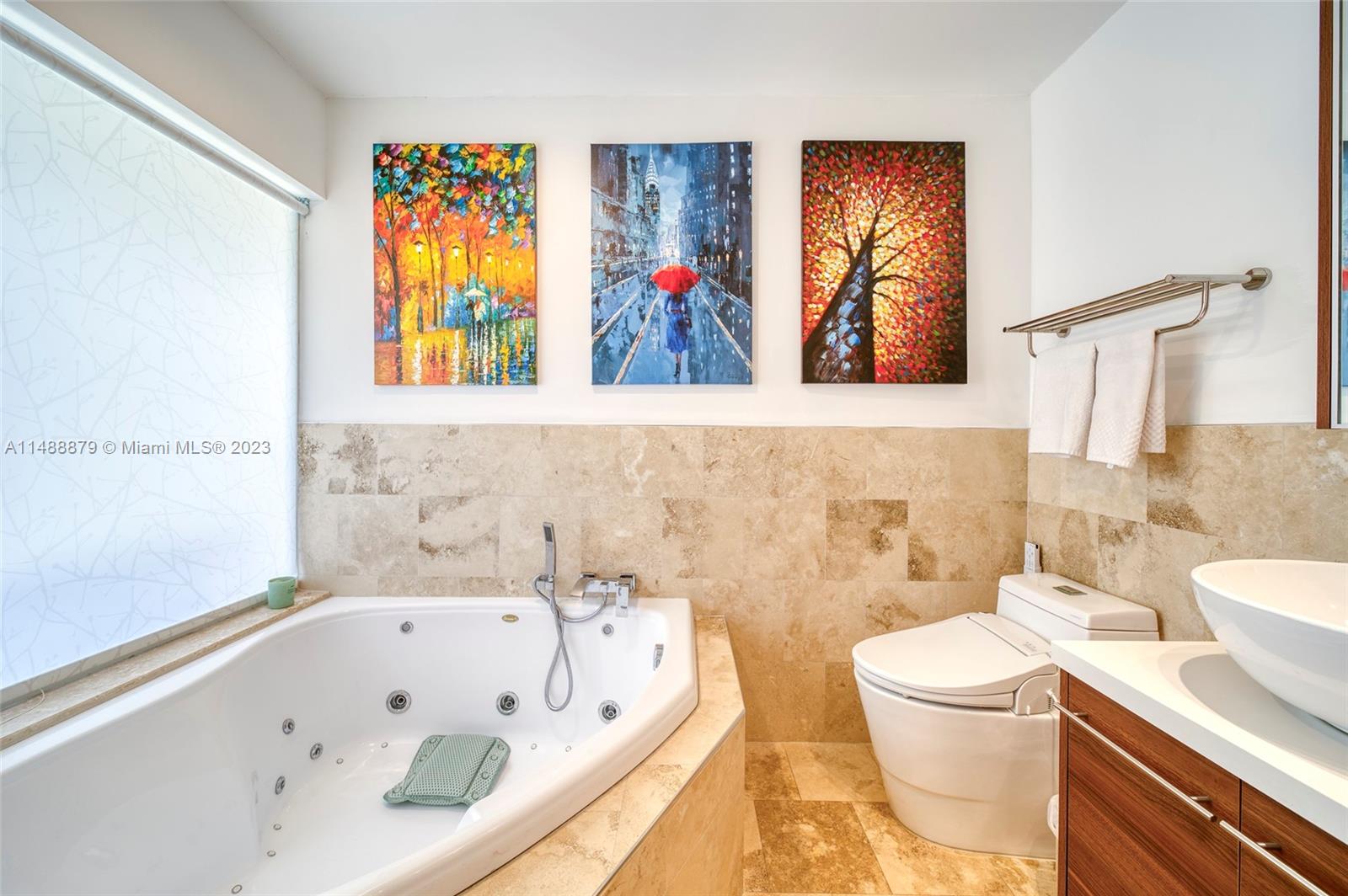 CALUSA CLUB ESTATES 5TH A - Residential