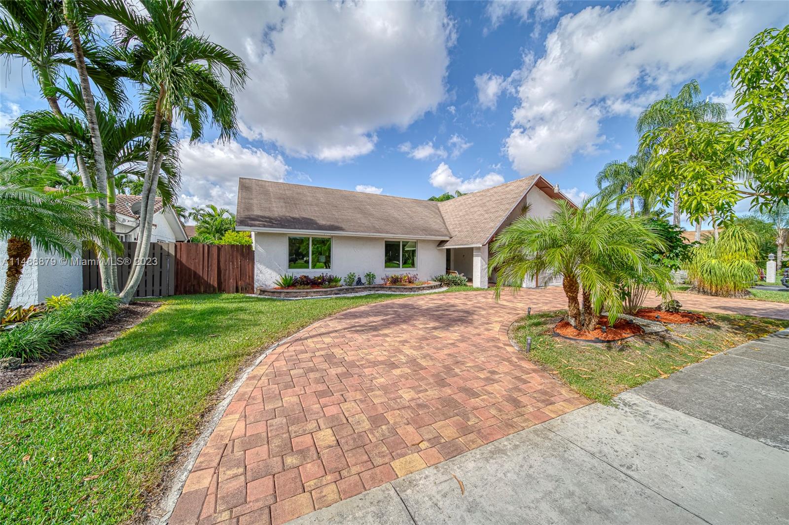 Excellent property in the very desirable Calusa Club Estates, perfect for your family!. Walk in to this modern open floor plan with vaulted ceiling, modern kitchen and bathrooms, super spacious office and a bonus room that can be used as a guest bedroom or media room. Great backyard for entertaining, beautiful pool impact windows and covered patio. Make an appointment today! This property wont last! No HOA!