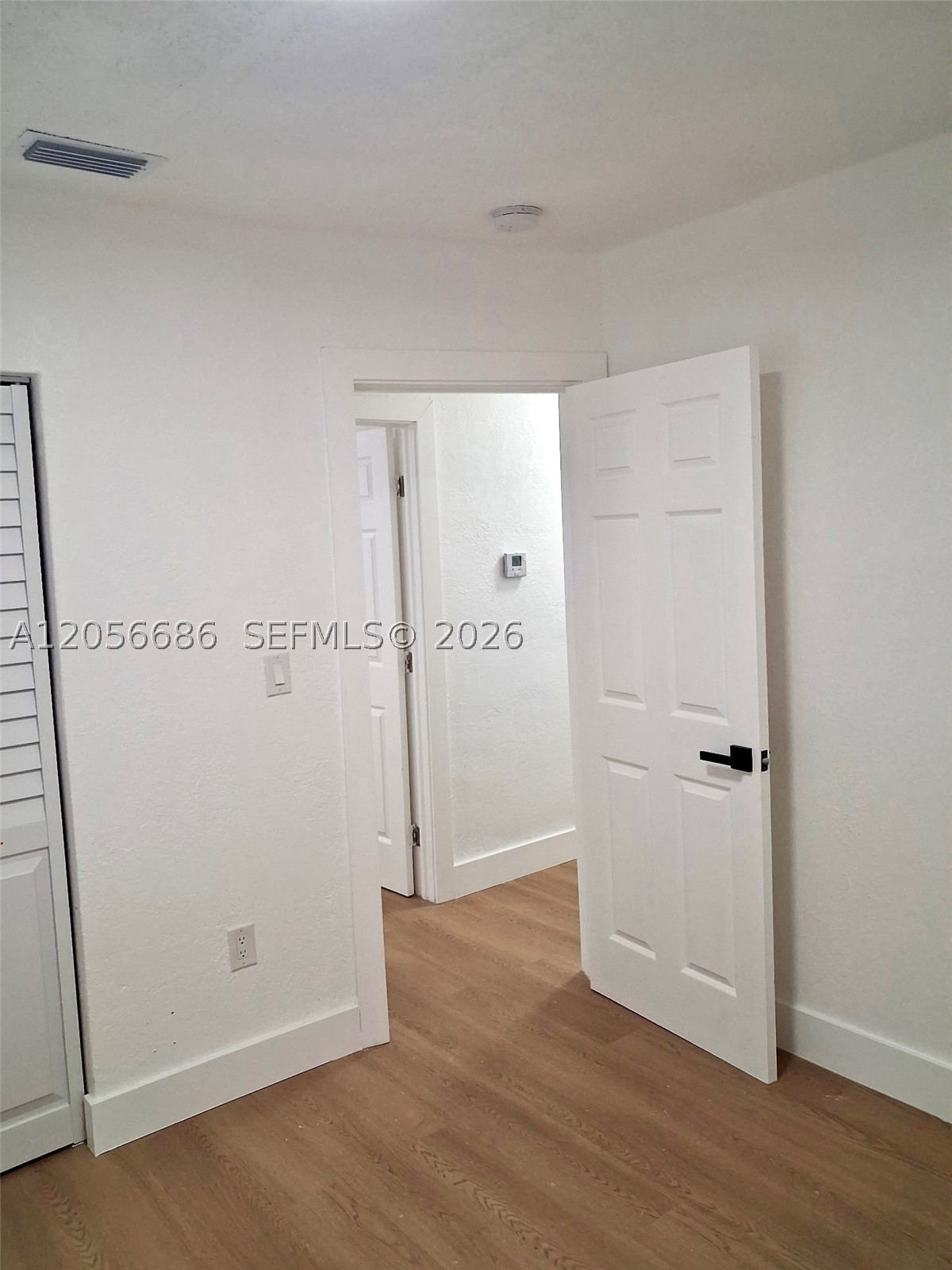 MARK-ALAN MANOR - Residential