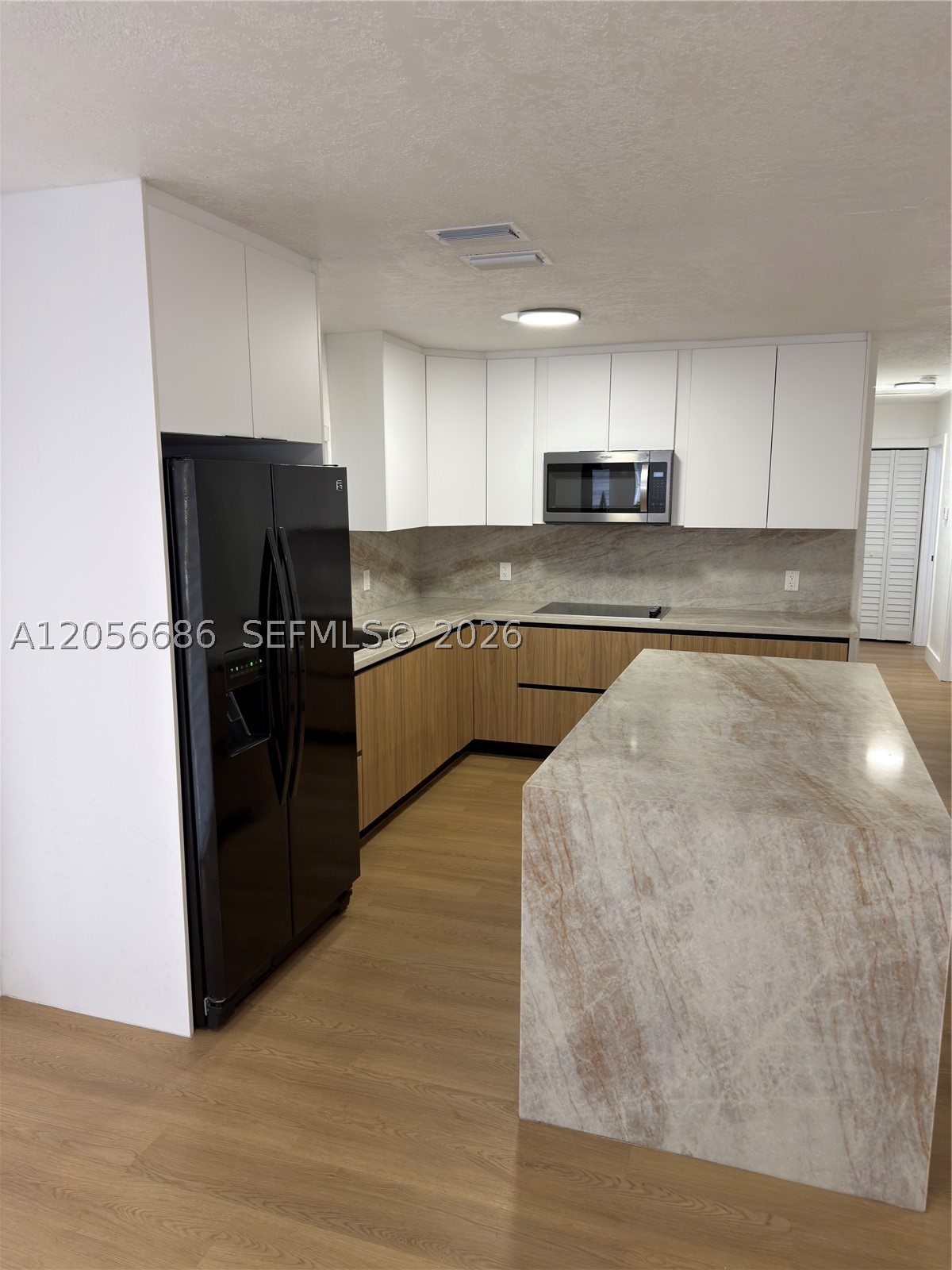MARK-ALAN MANOR - Residential