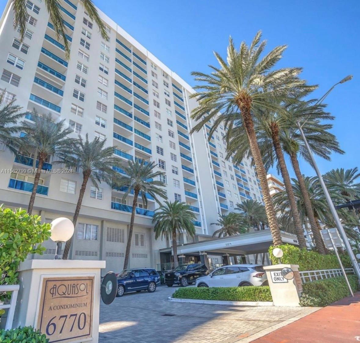 This 1 bedroom 1/5 bathroom is renovated. Unit is vacant and easy to show. Available for move in right away! Newly updated. Cable, Internet, hot water and Valet Parking is included. Building is equipped with 24 hour security service, valet. Building amenities include valet parking, GYM, Sauna, pool (currently under renovation along with pool deck projected to be completed very soon as per (HOA)15 mins from South Beach and just 10 from Bal Harbour.