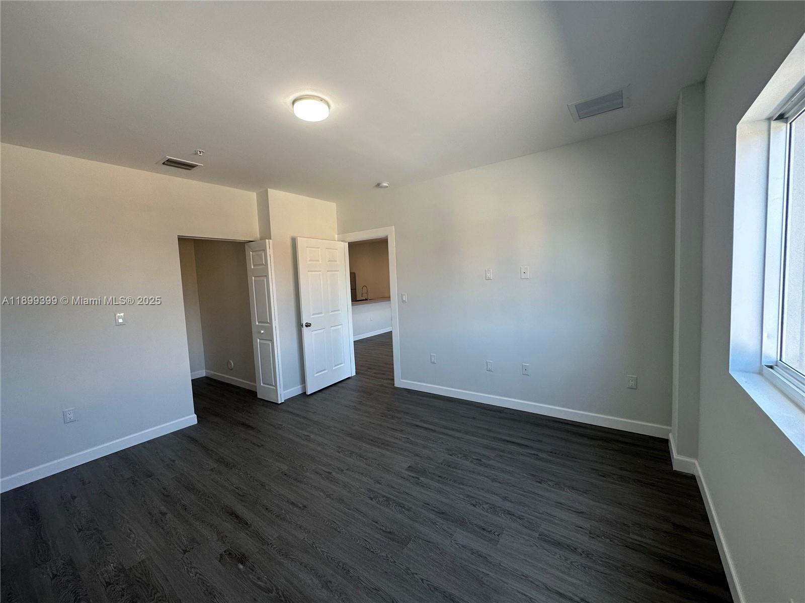 ALLAPATTAH HGLDS ADDN REV - Residential Lease