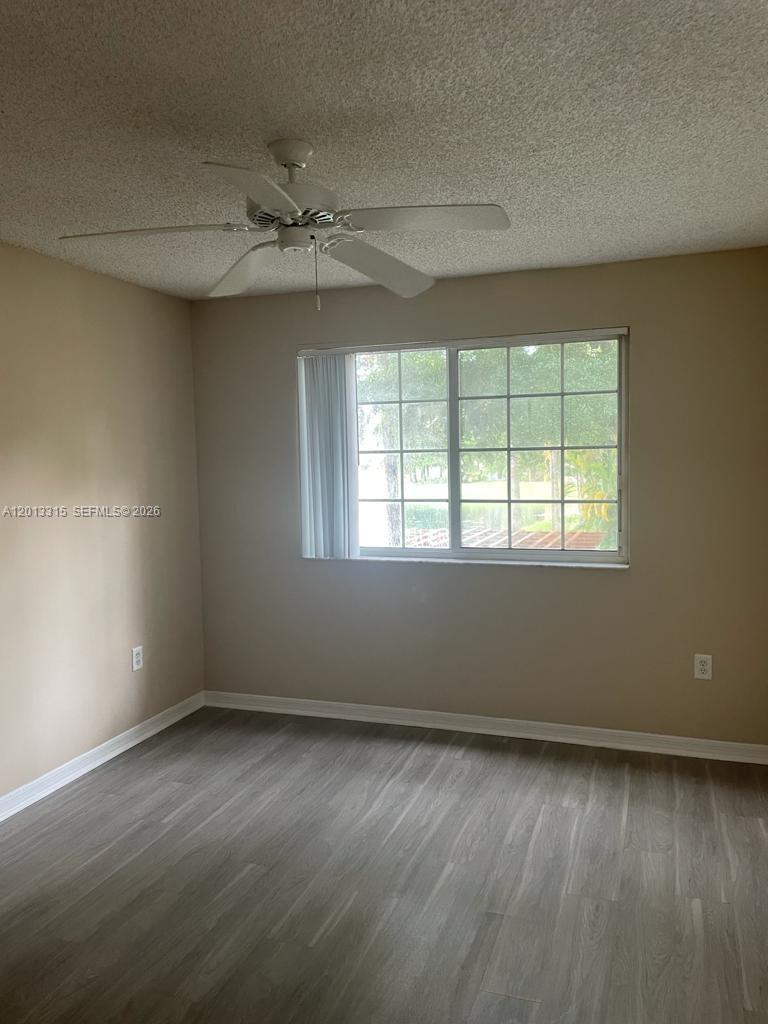 GRAND ISLES CONDO - Residential
