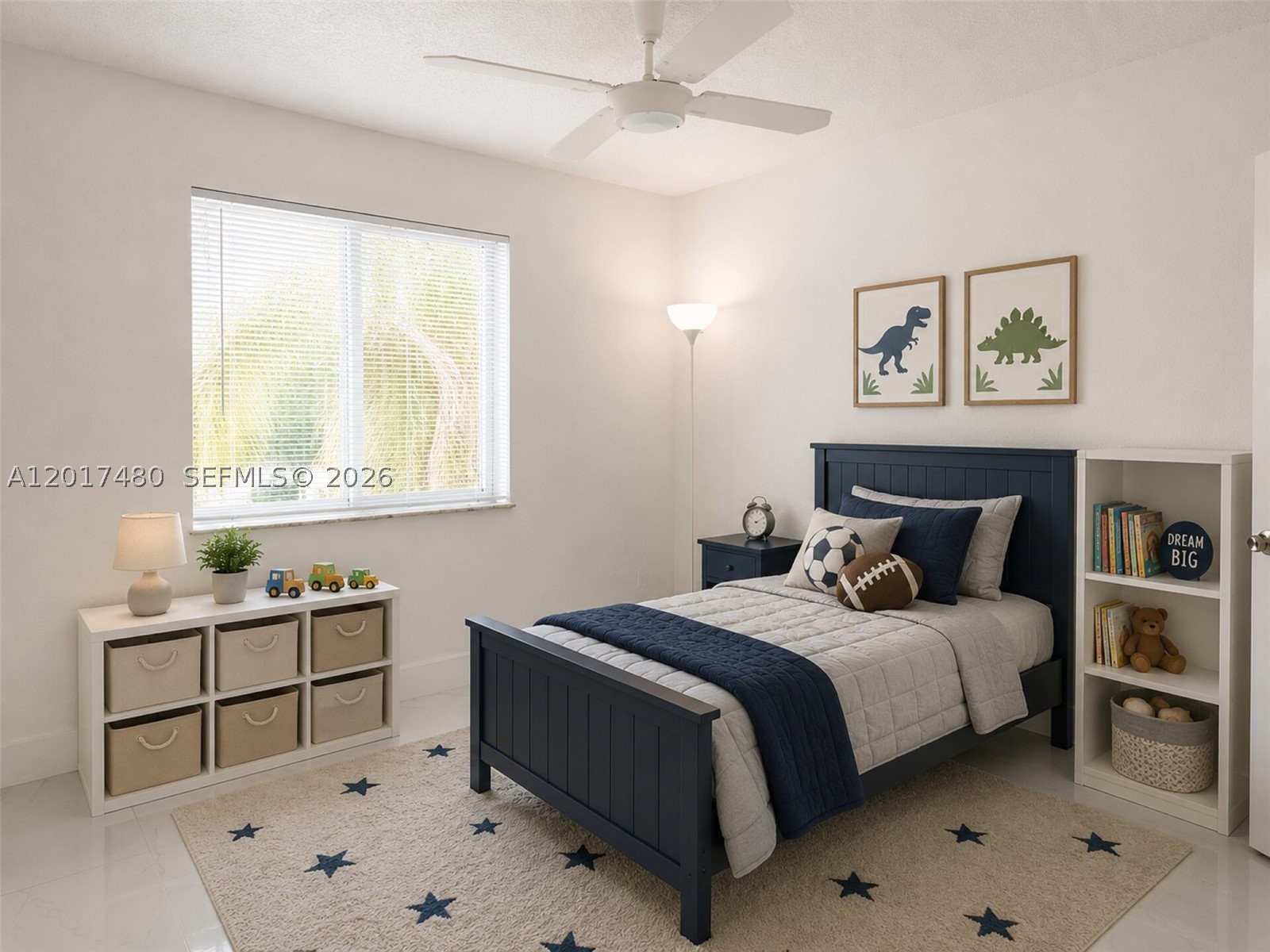 NARANJA LAKES CONDO NO 5 - Residential