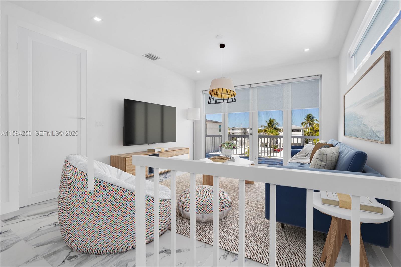 HARBORAGE, THE - Residential