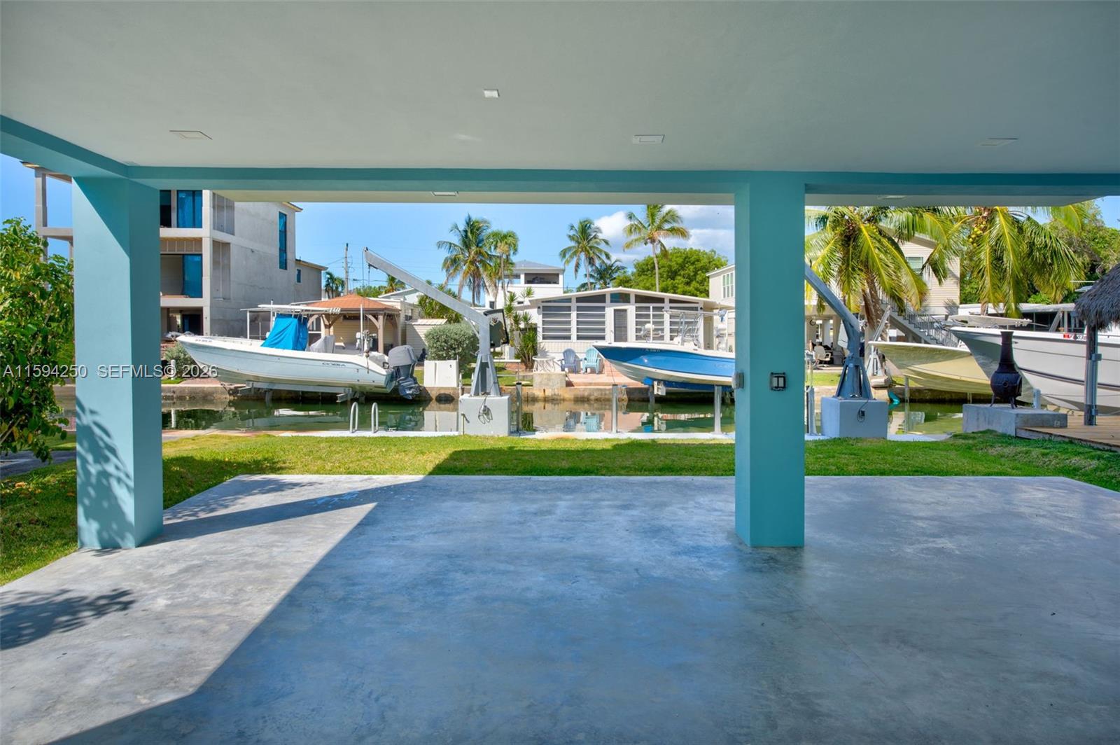 HARBORAGE, THE - Residential