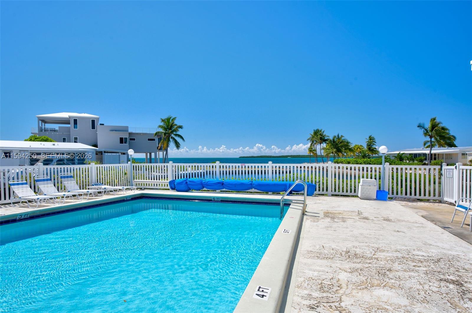 HARBORAGE, THE - Residential