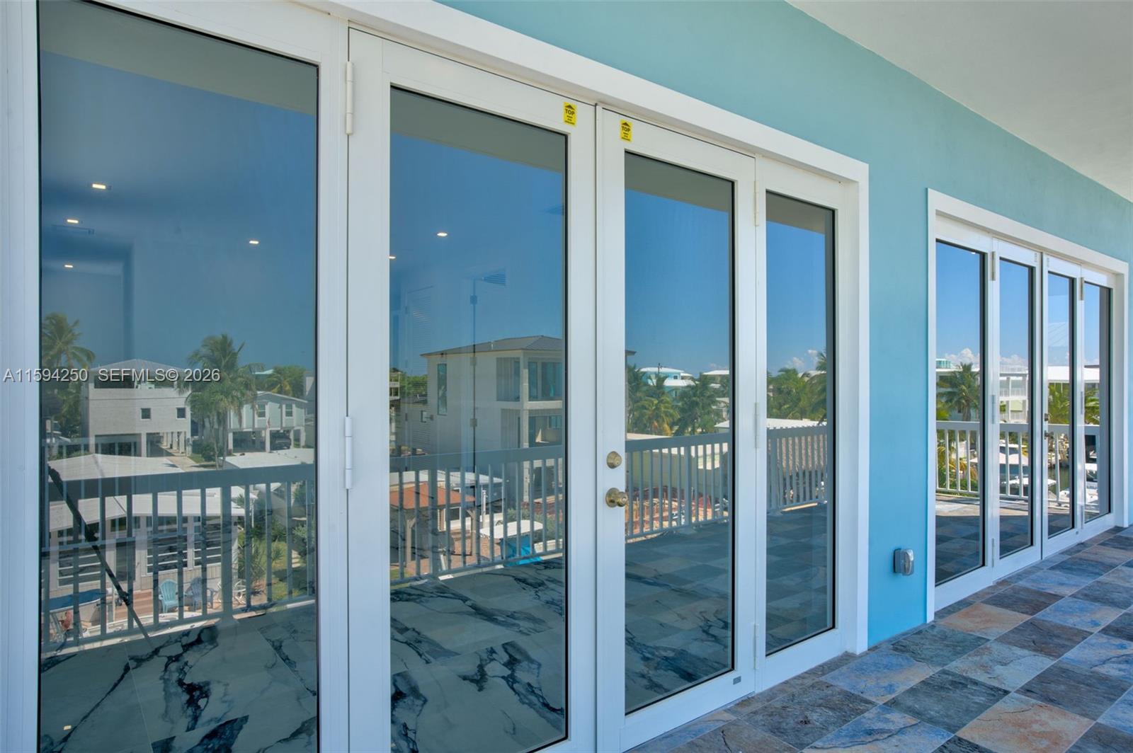 HARBORAGE, THE - Residential