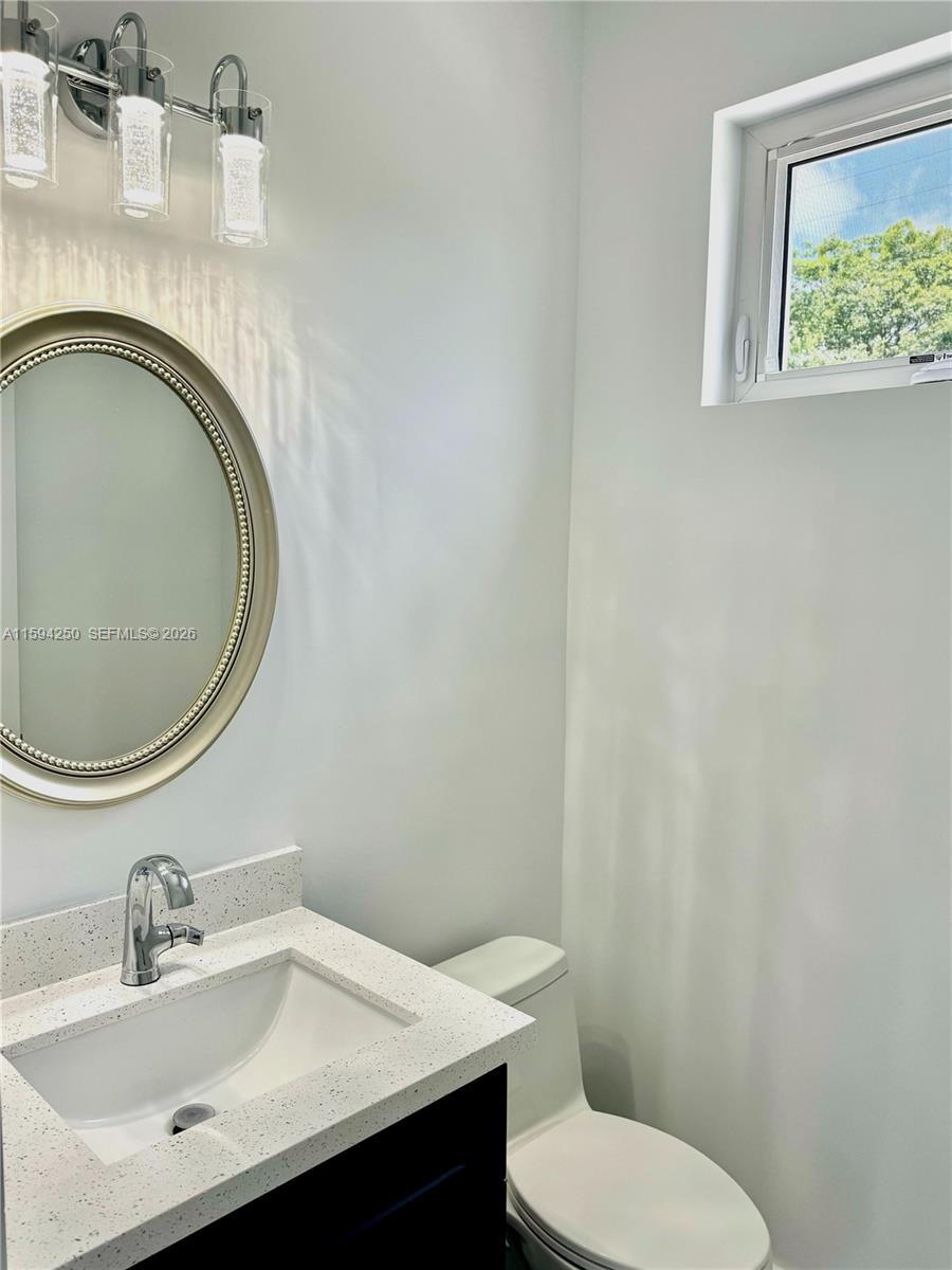 HARBORAGE, THE - Residential