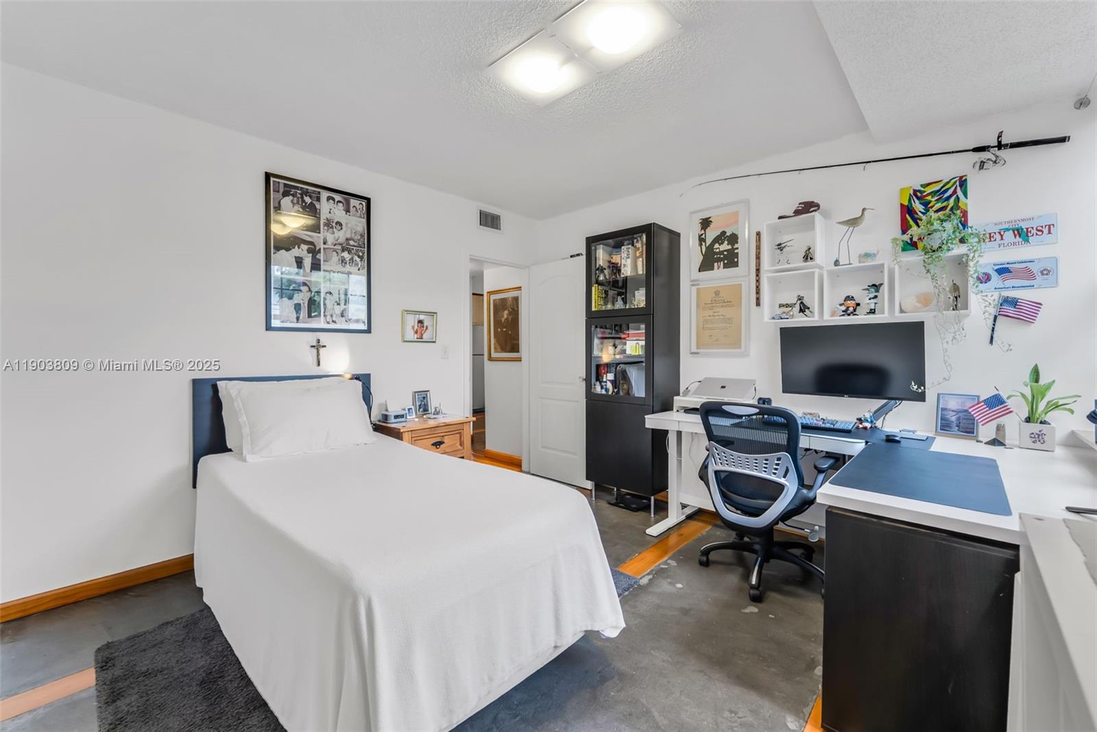 CORDOBA CONDO - Residential