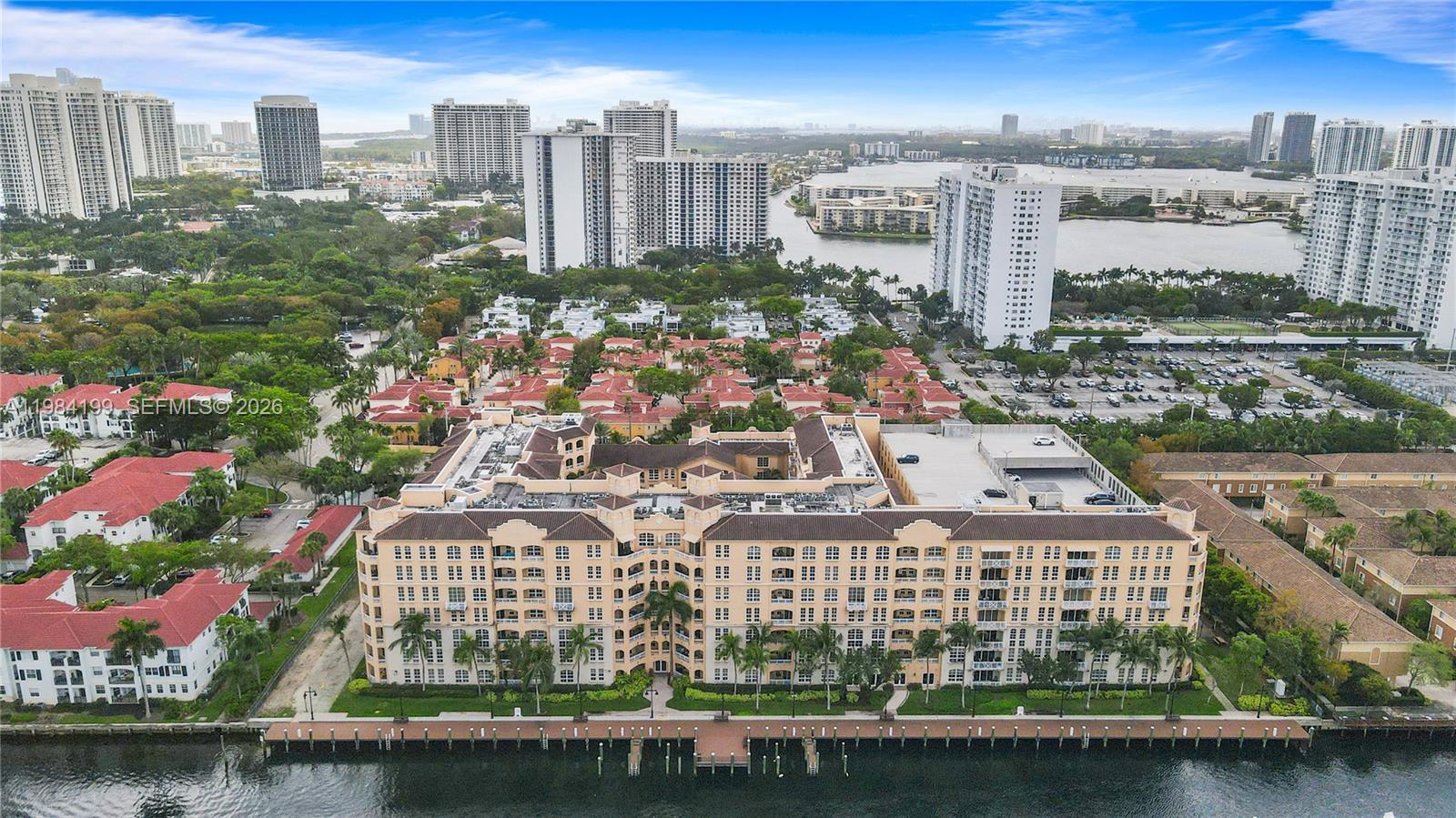 ALAQUA - Residential
