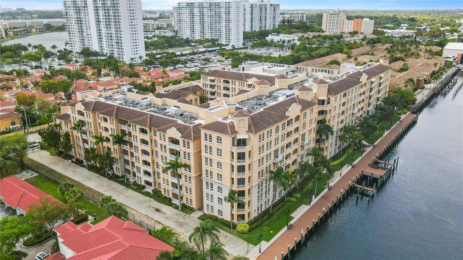 ALAQUA - Residential