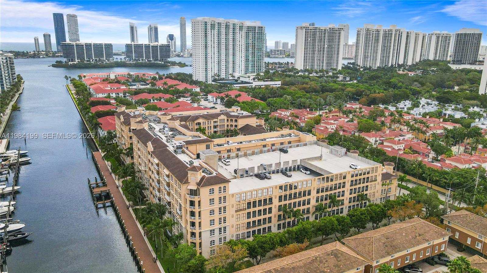 ALAQUA - Residential