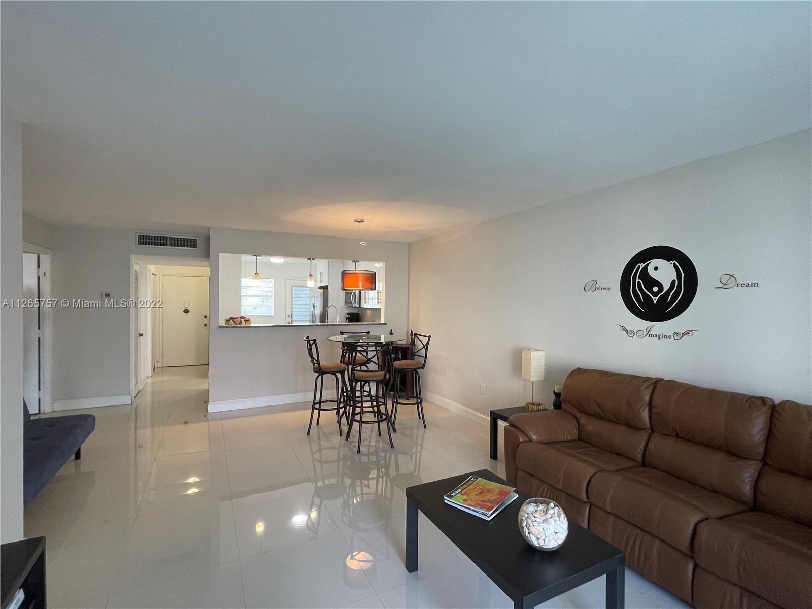 JADE WINDS GROUP BAMBOO G - Residential