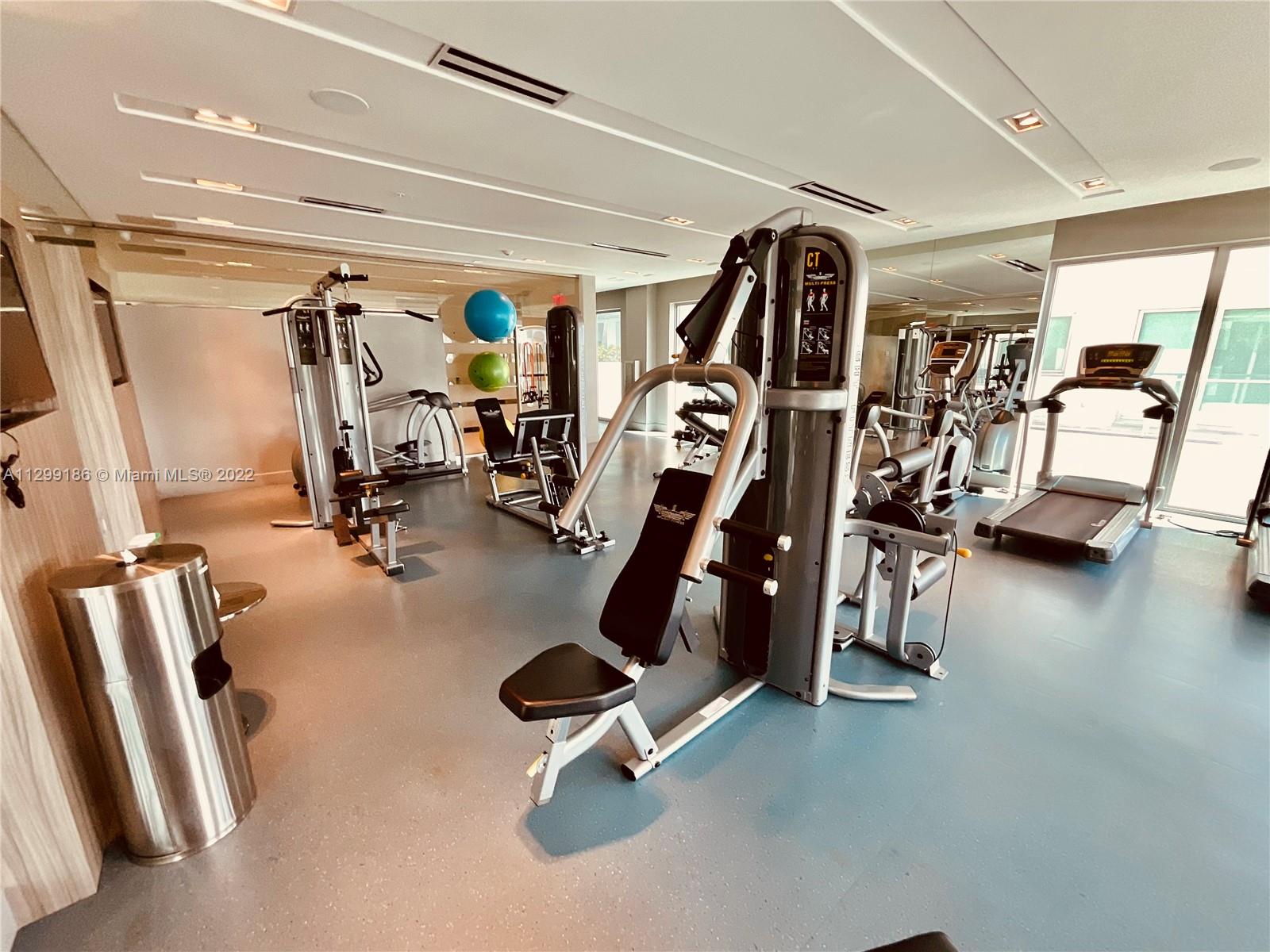 LE PARC AT BRICKELL CONDO - Residential Lease