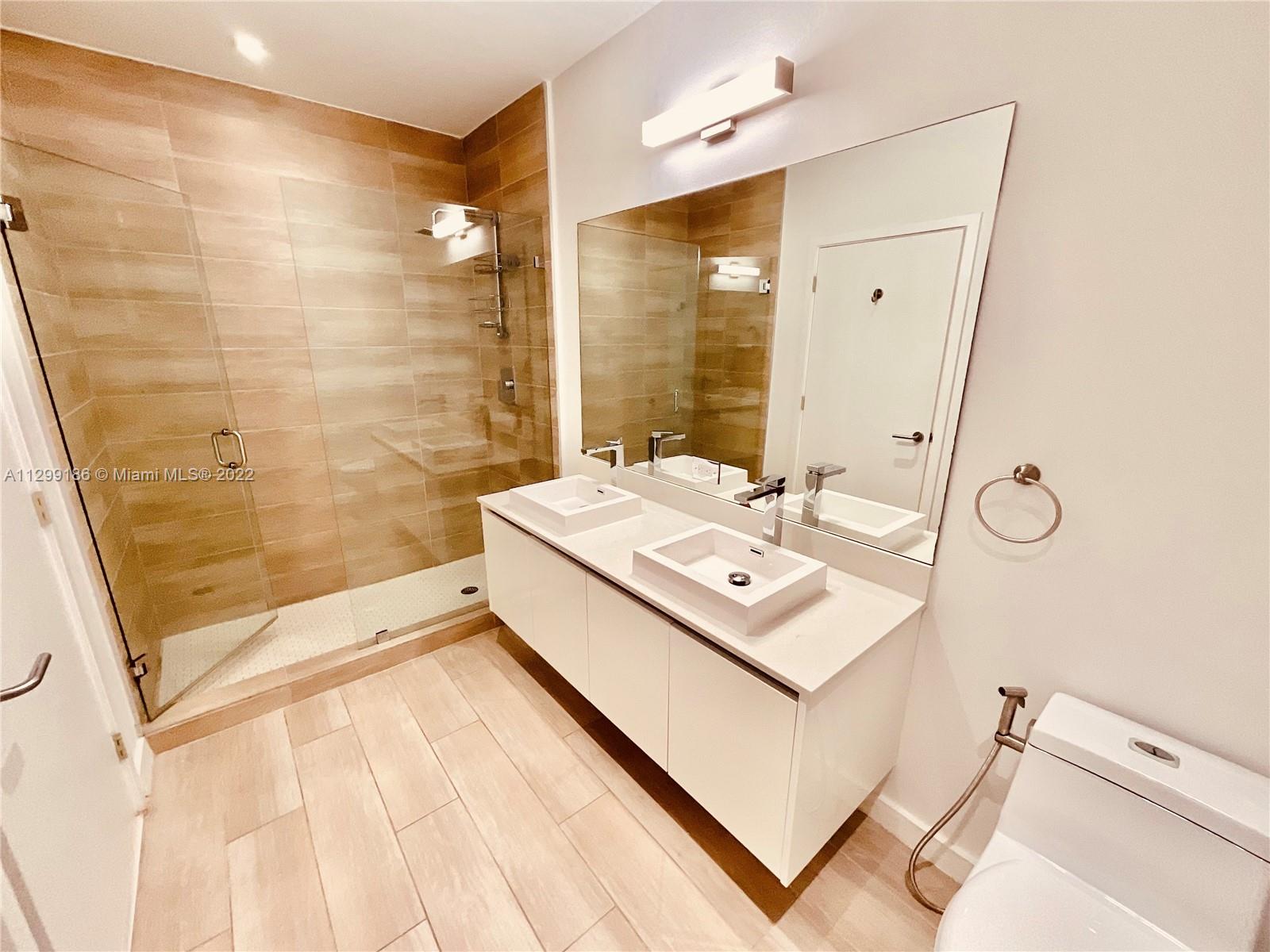 LE PARC AT BRICKELL CONDO - Residential Lease