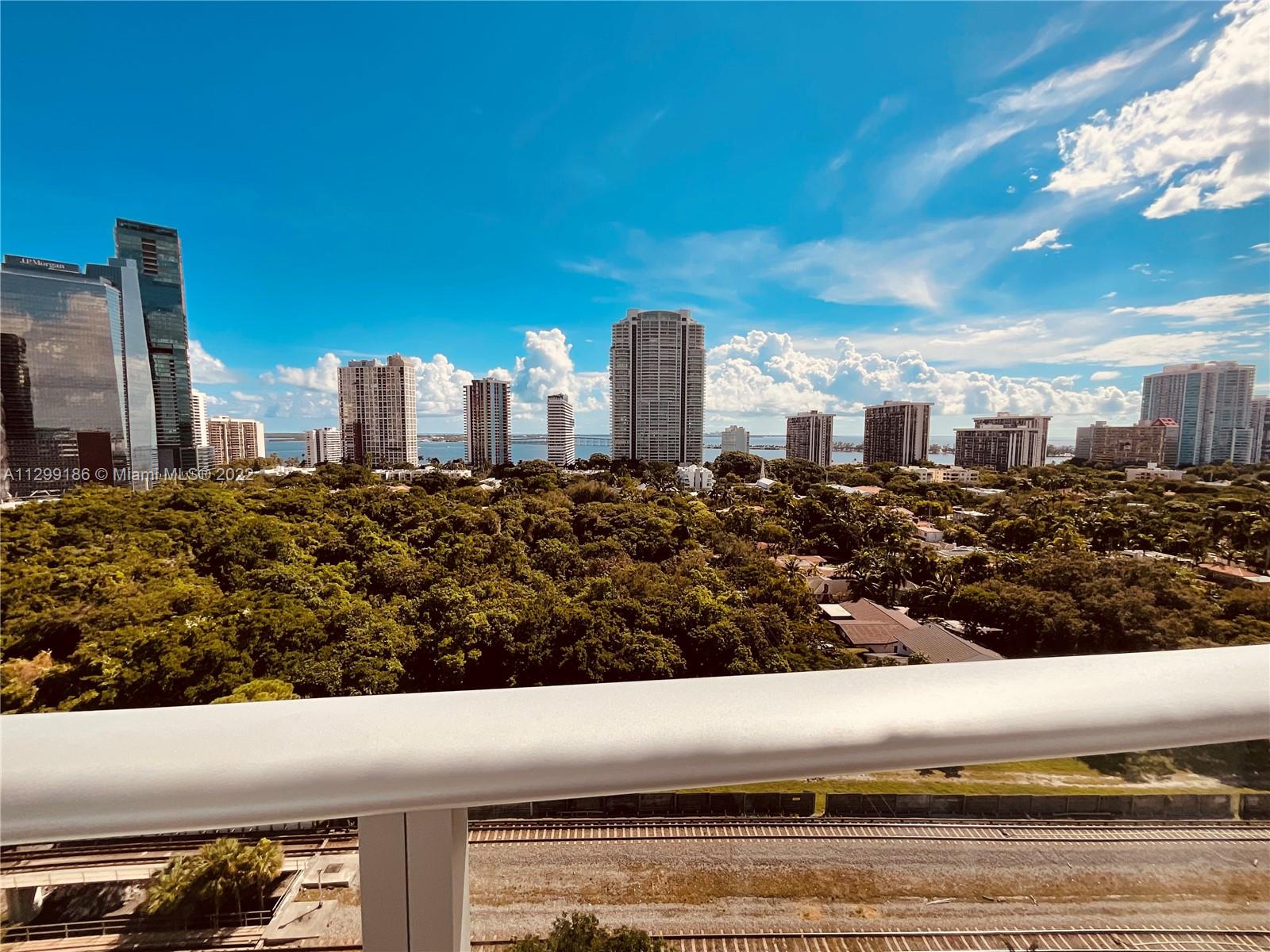 LE PARC AT BRICKELL CONDO - Residential Lease