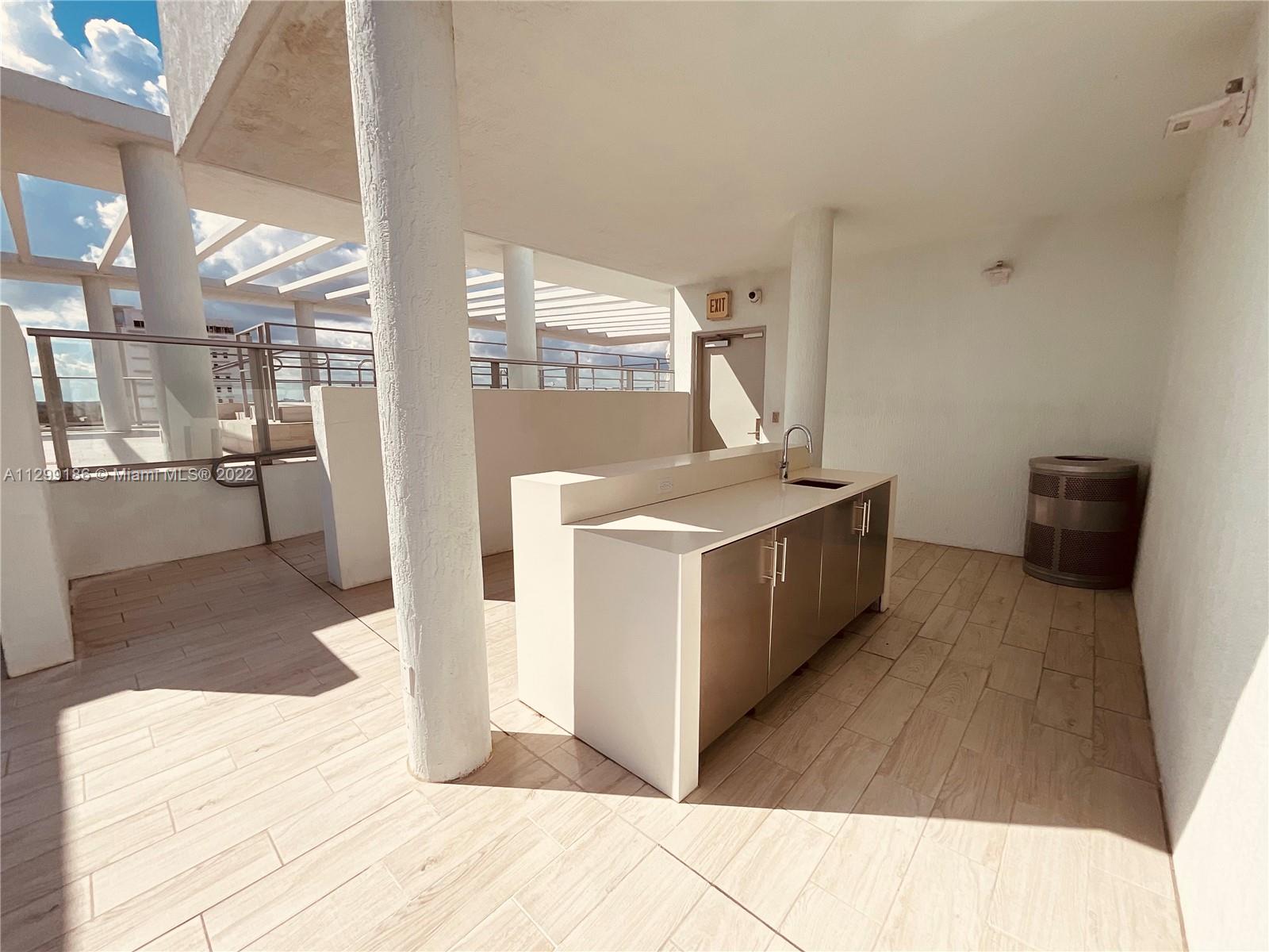 LE PARC AT BRICKELL CONDO - Residential Lease