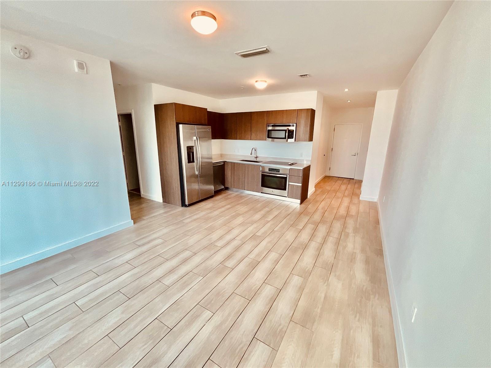 LE PARC AT BRICKELL CONDO - Residential Lease