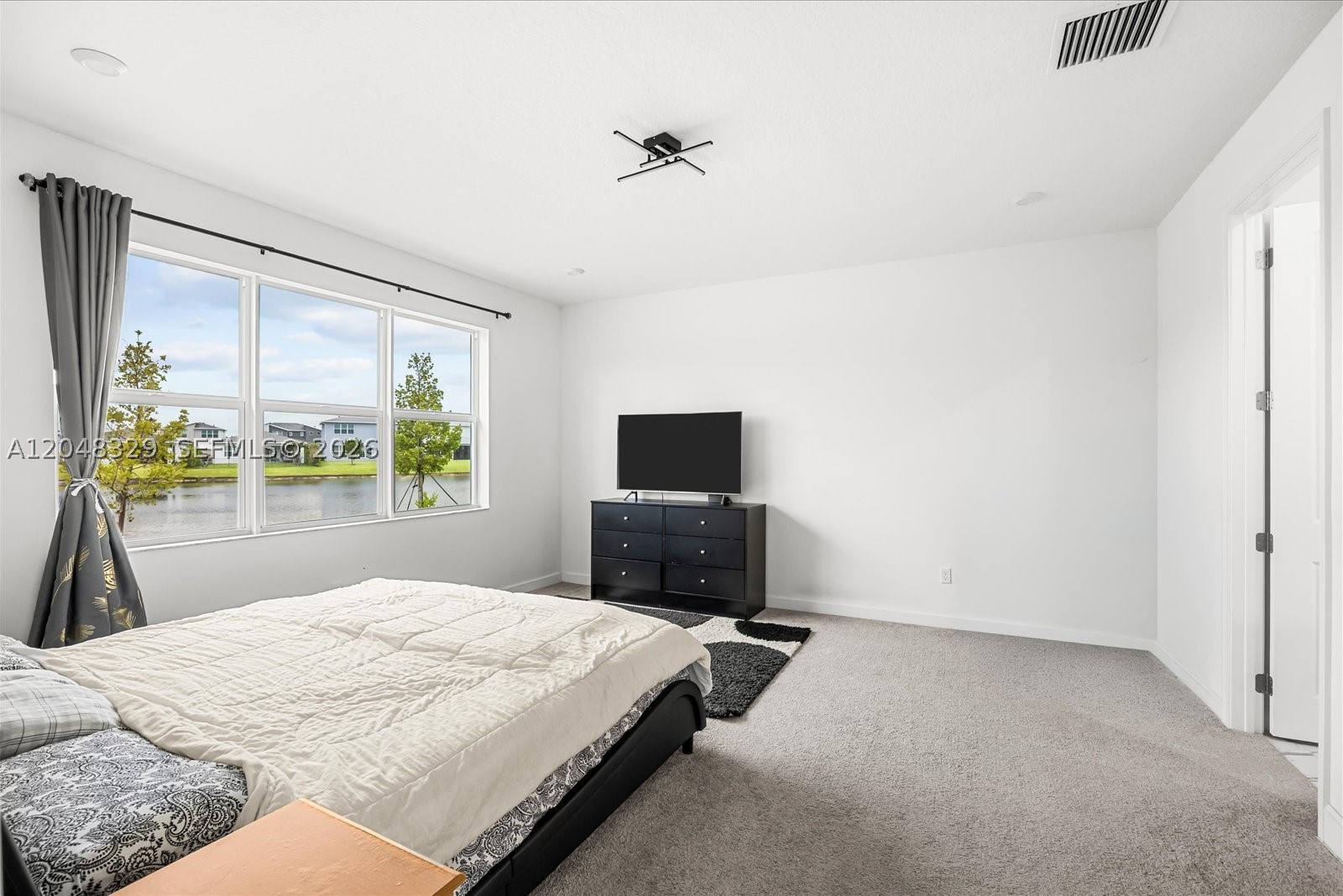 SOUTHERN GROVE PARCEL 28 - Residential
