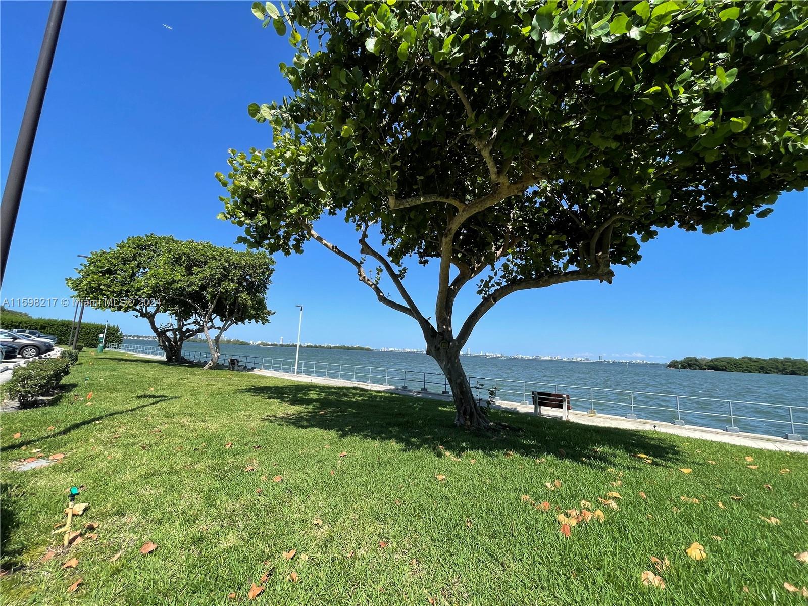 CLIPPER CONDO NO 1 - Residential