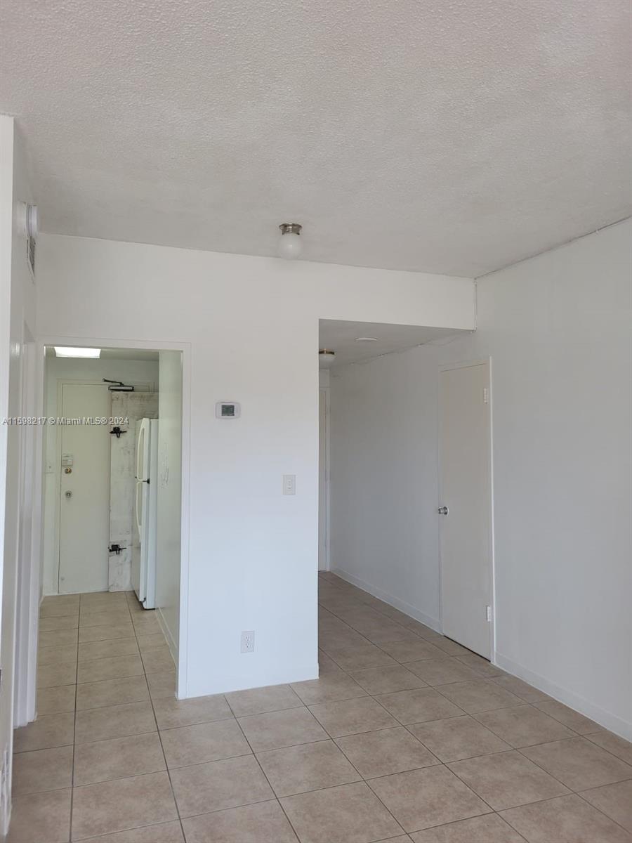 CLIPPER CONDO NO 1 - Residential