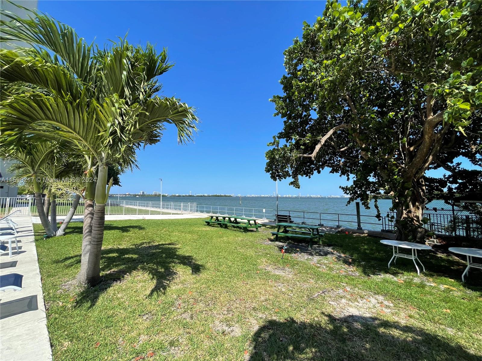 CLIPPER CONDO NO 1 - Residential