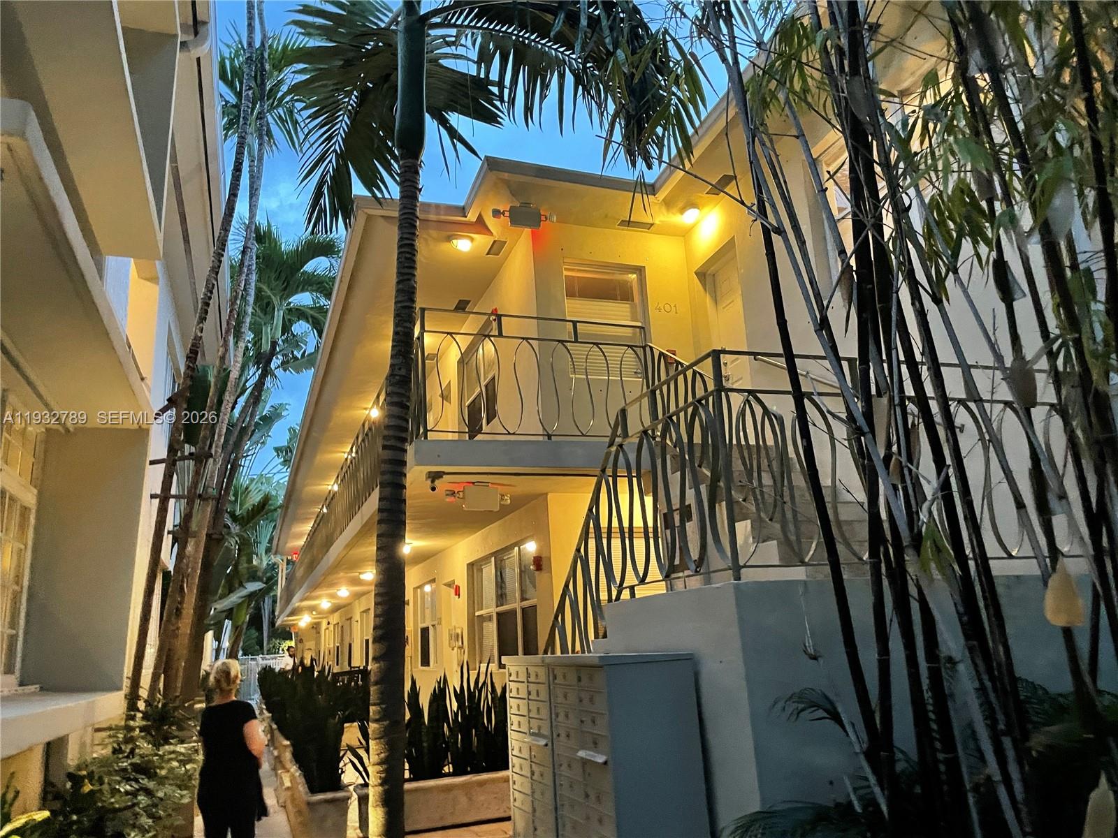 RETREAT CONDO - Residential