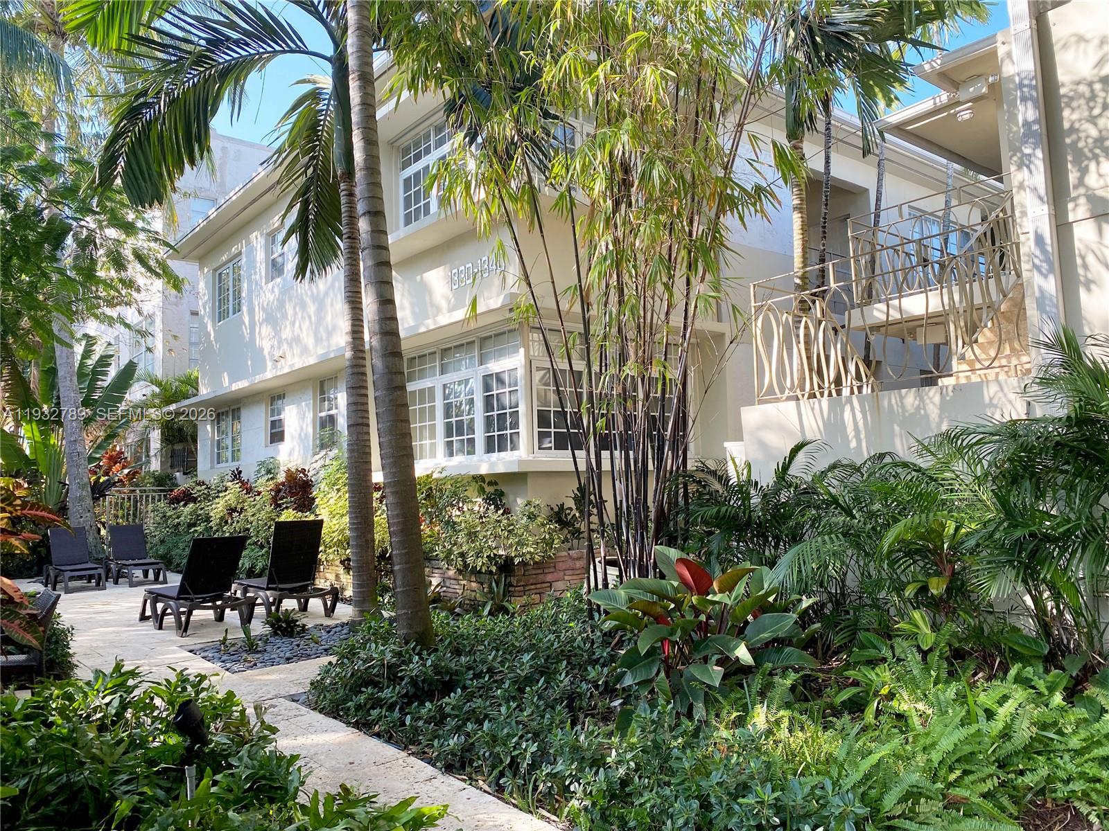 RETREAT CONDO - Residential