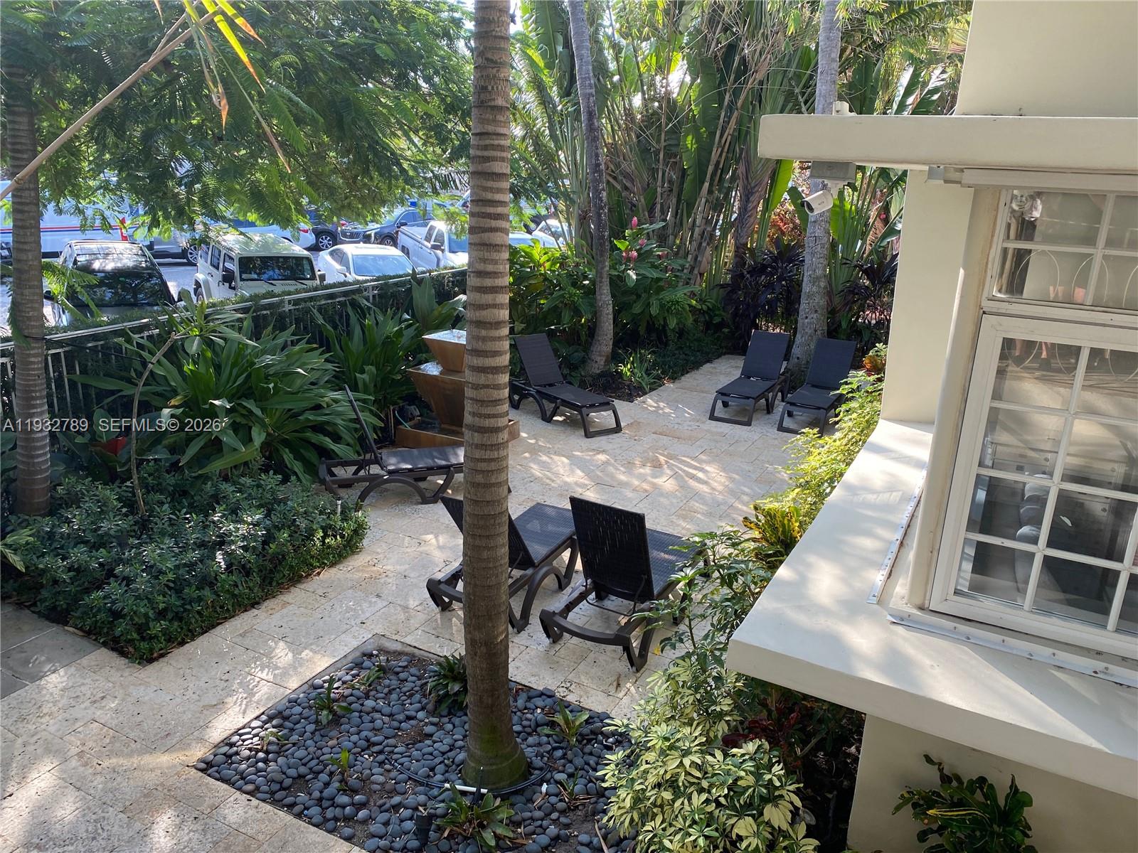 RETREAT CONDO - Residential