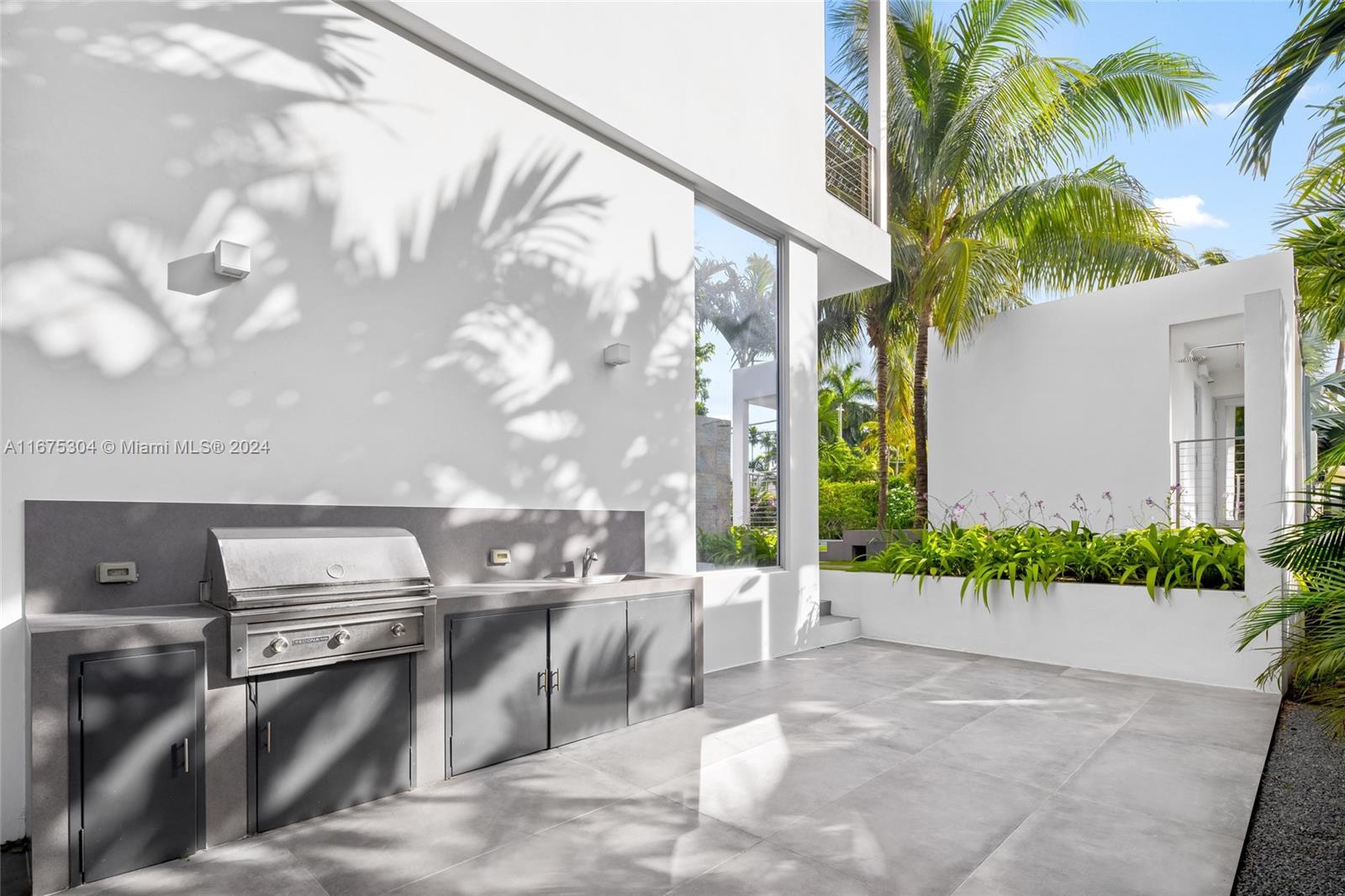 HIBISCUS ISLAND - Residential