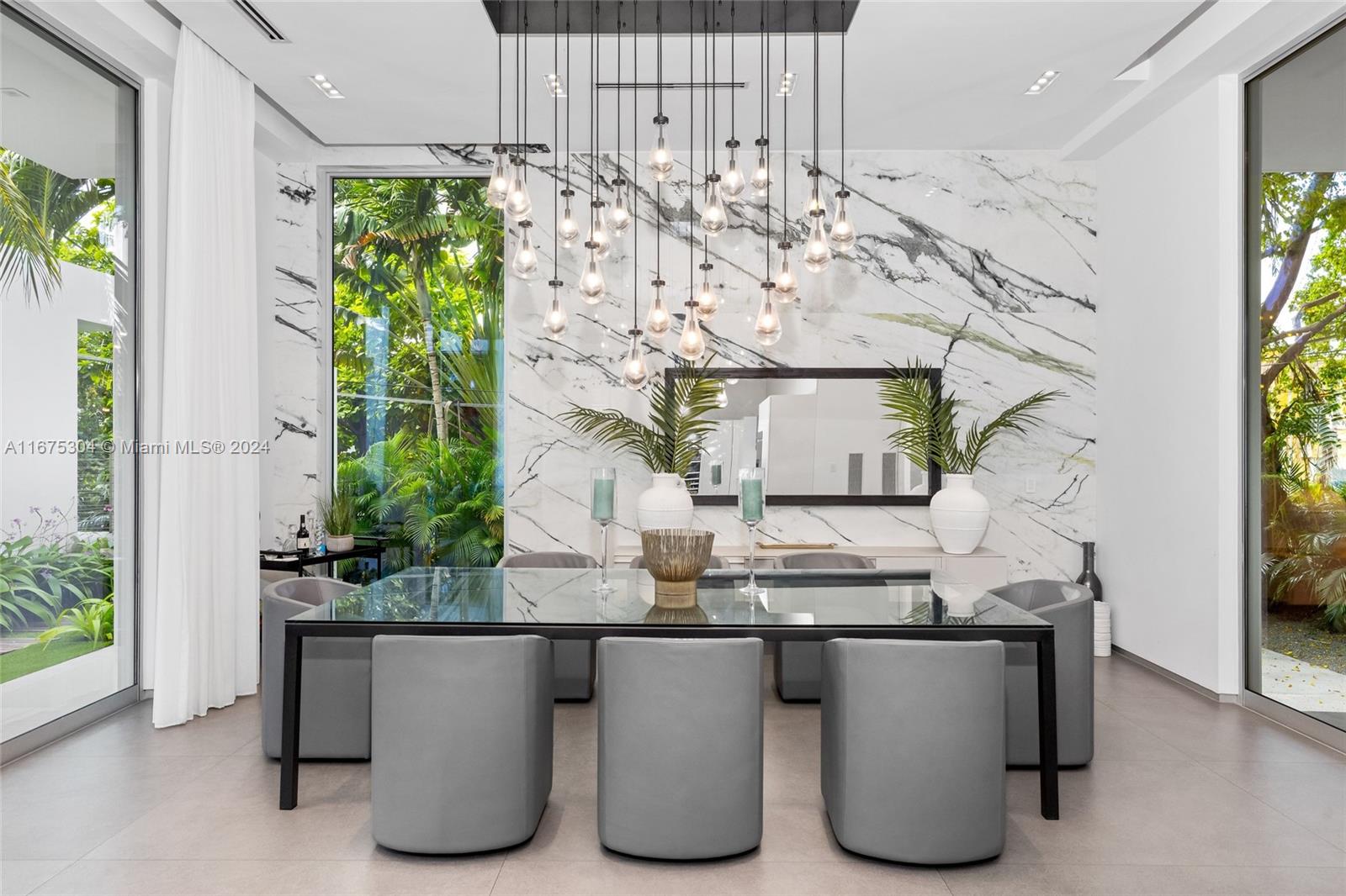 HIBISCUS ISLAND - Residential
