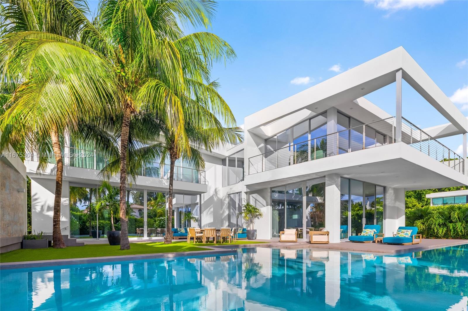 HIBISCUS ISLAND - Residential