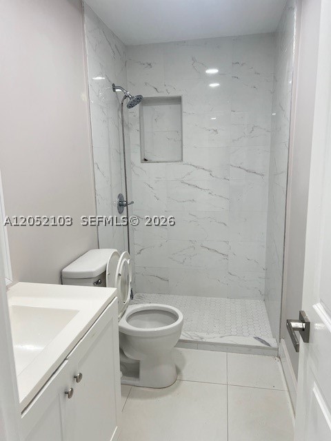 BRICKELL RIVERVIEW - Residential Lease